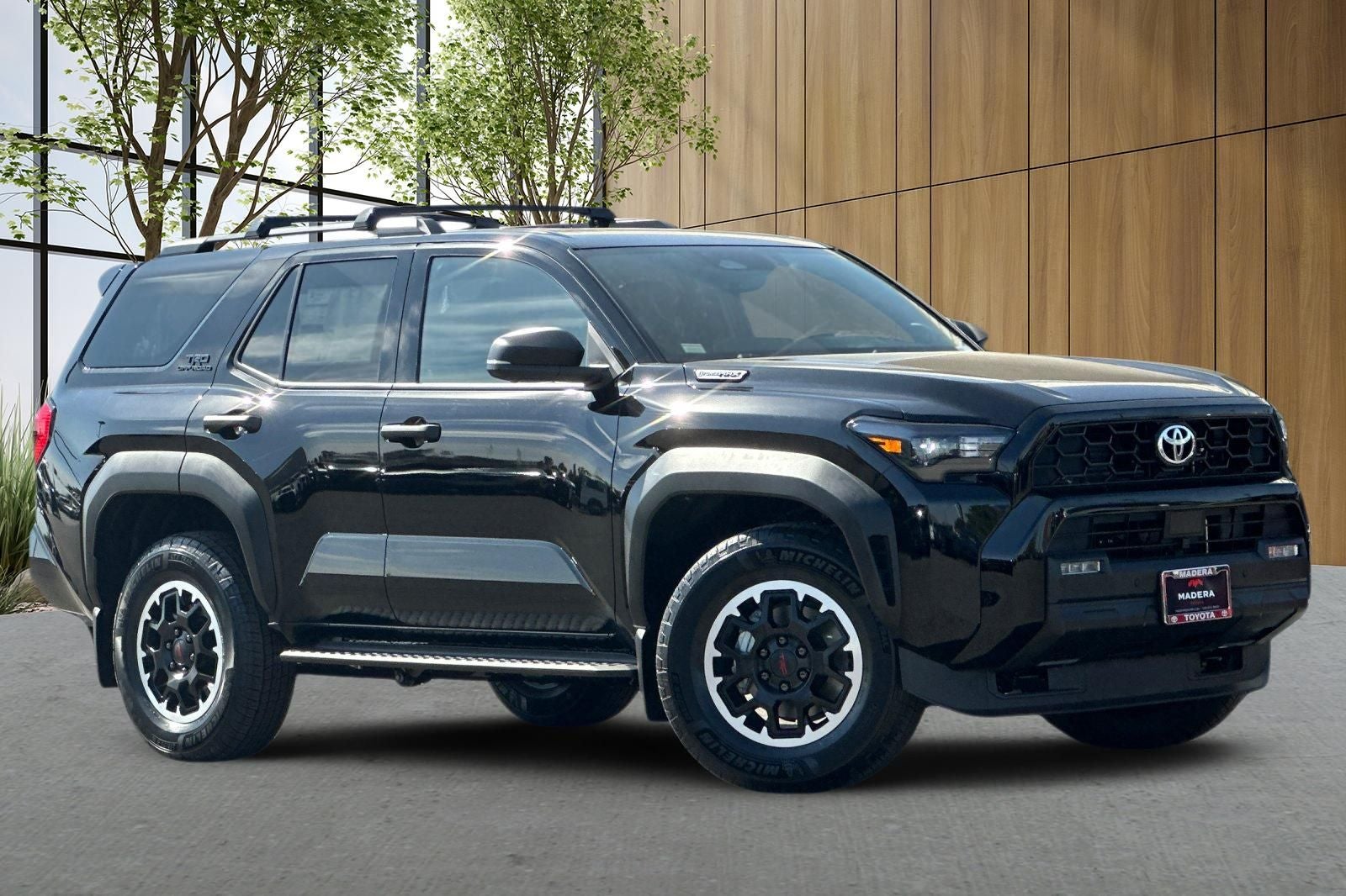 2026 Toyota 4Runner i-FORCE MAX TRD Off-Road Premium i-FORCE MAX