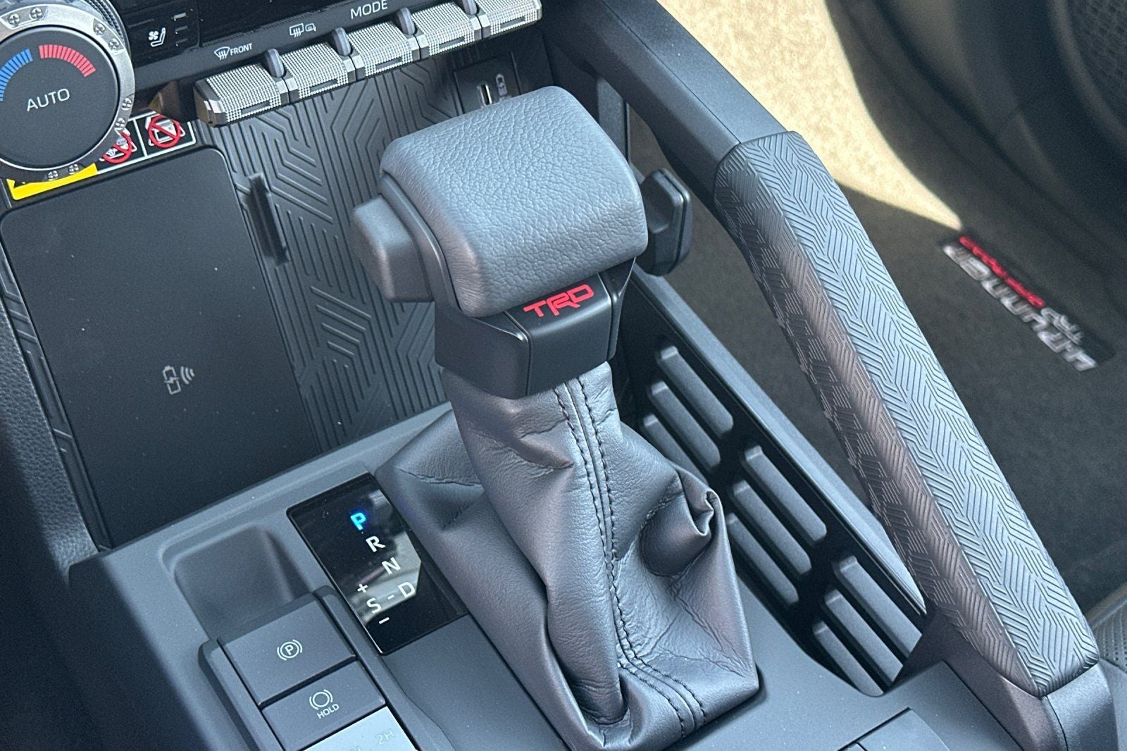 2026 Toyota 4Runner i-FORCE MAX TRD Off-Road Premium i-FORCE MAX