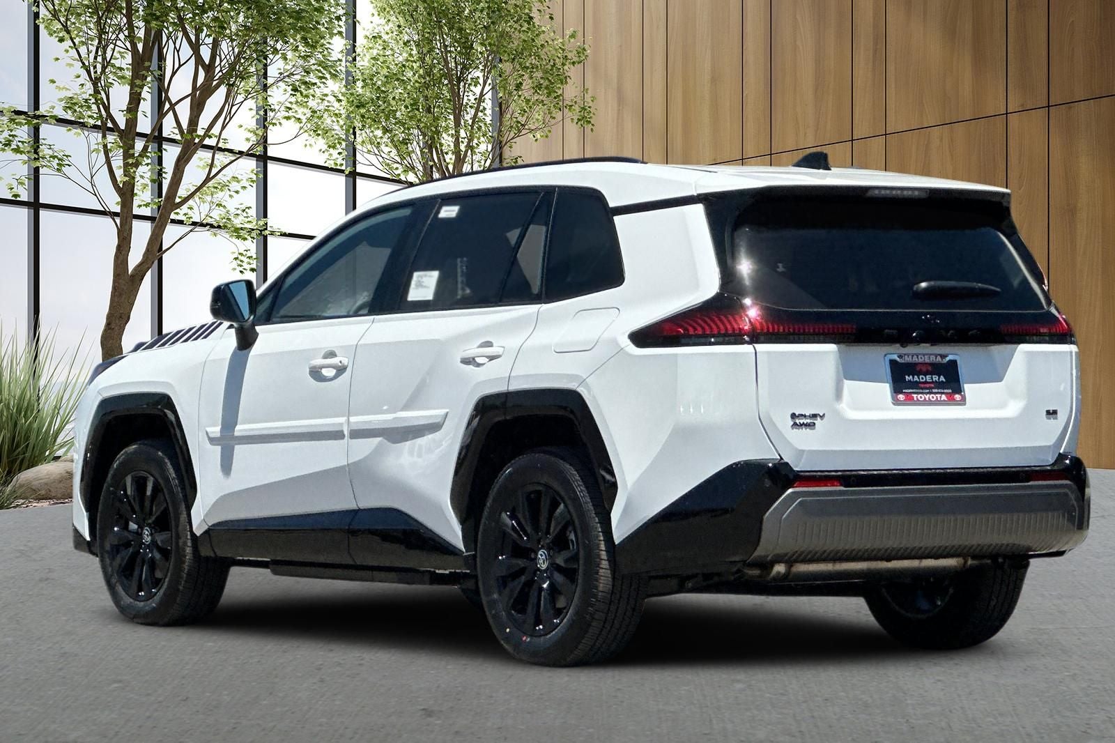 2026 Toyota RAV4 Plug-in Hybrid SE