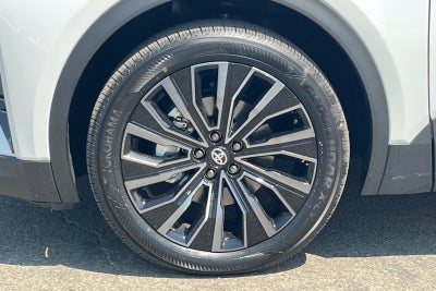 2026 Toyota C-HR XSE