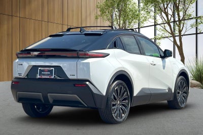 2026 Toyota C-HR XSE