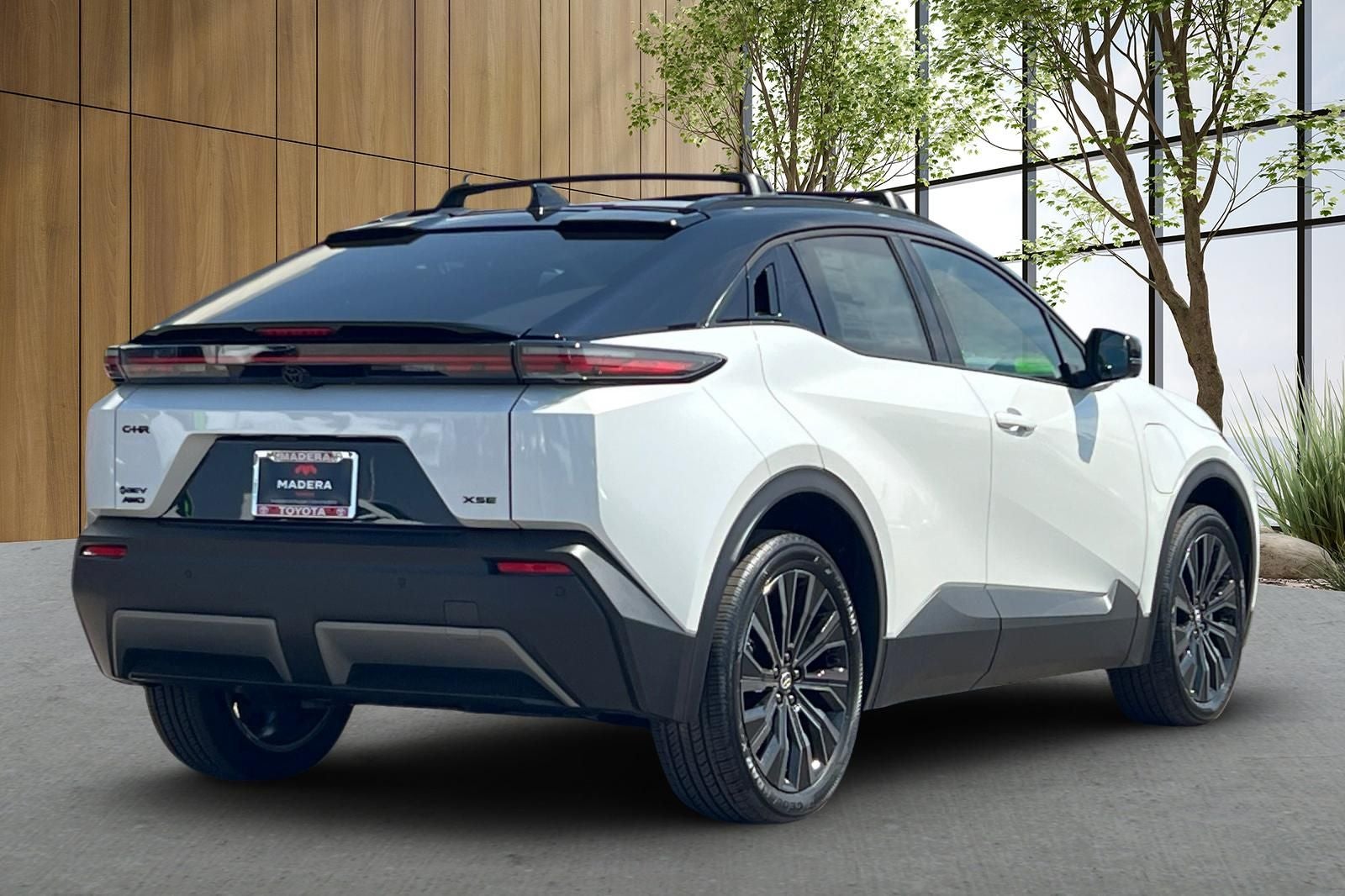 2026 Toyota C-HR XSE