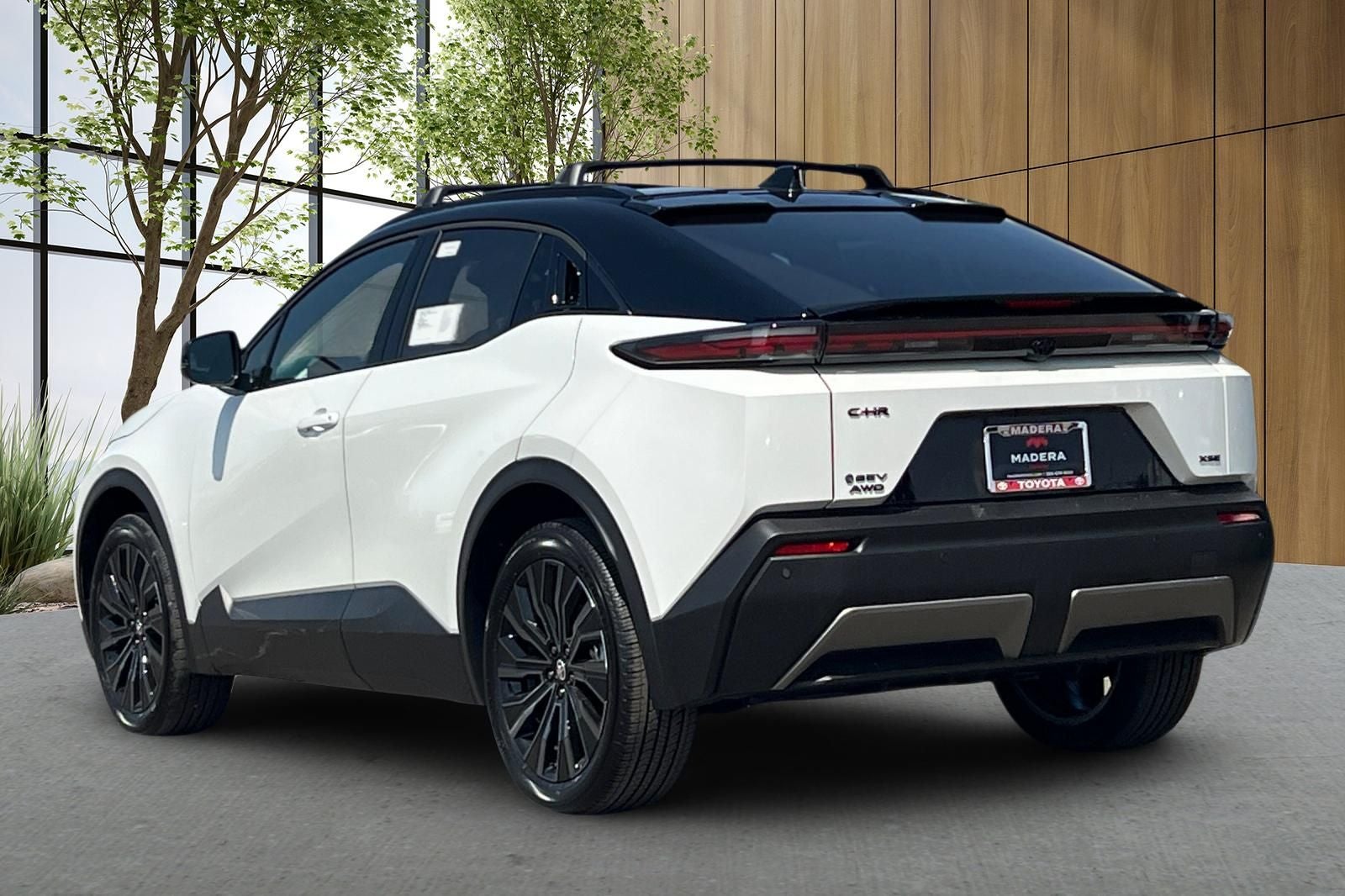 2026 Toyota C-HR XSE