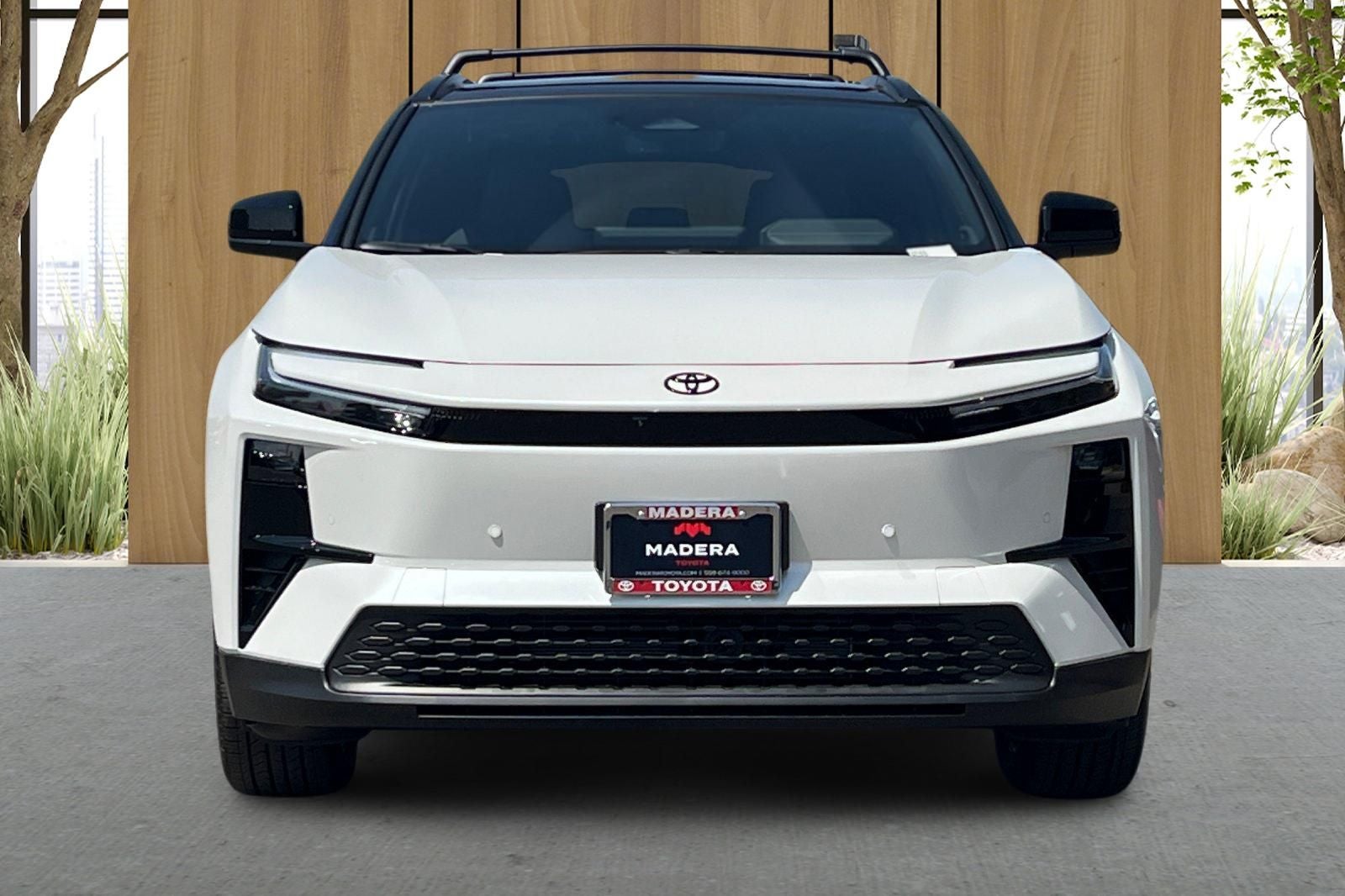 2026 Toyota C-HR XSE