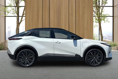2026 Toyota C-HR XSE