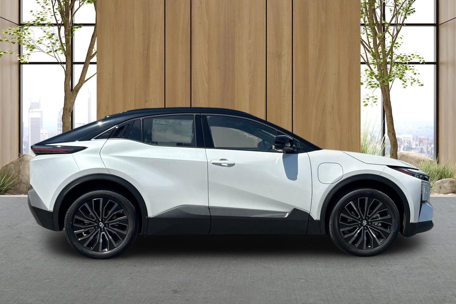 2026 Toyota C-HR XSE