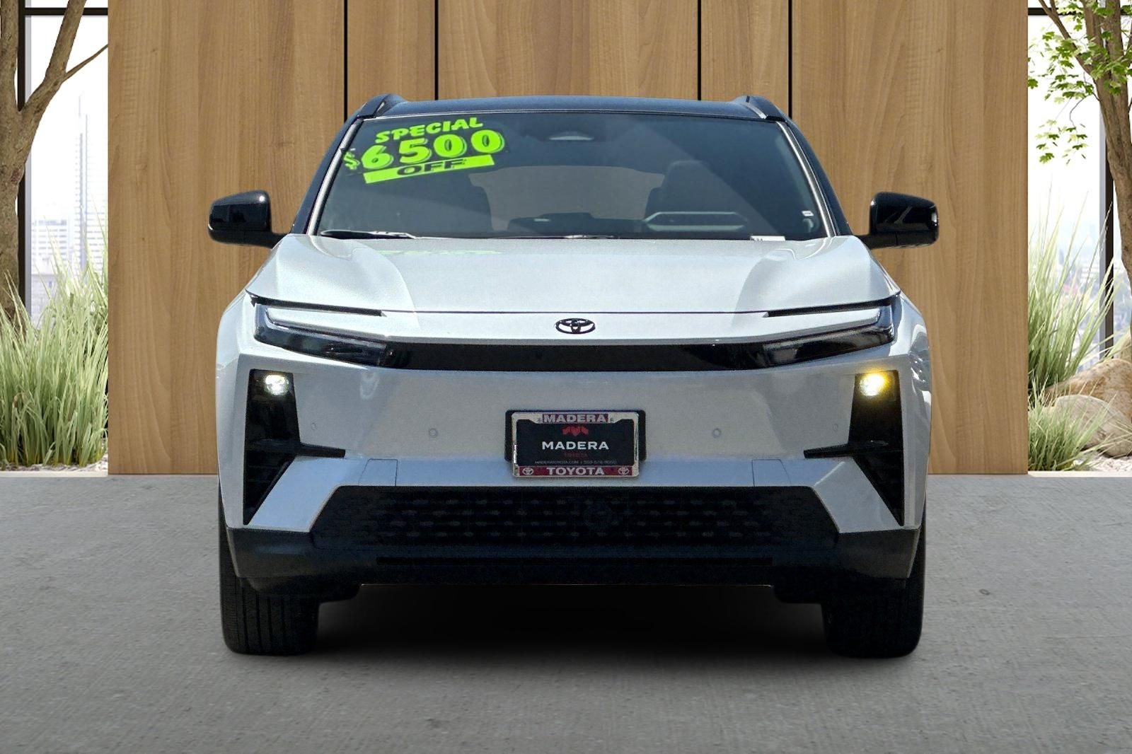 2026 Toyota C-HR XSE