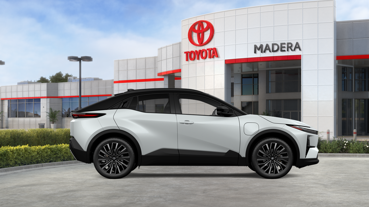 2026 Toyota C-HR XSE