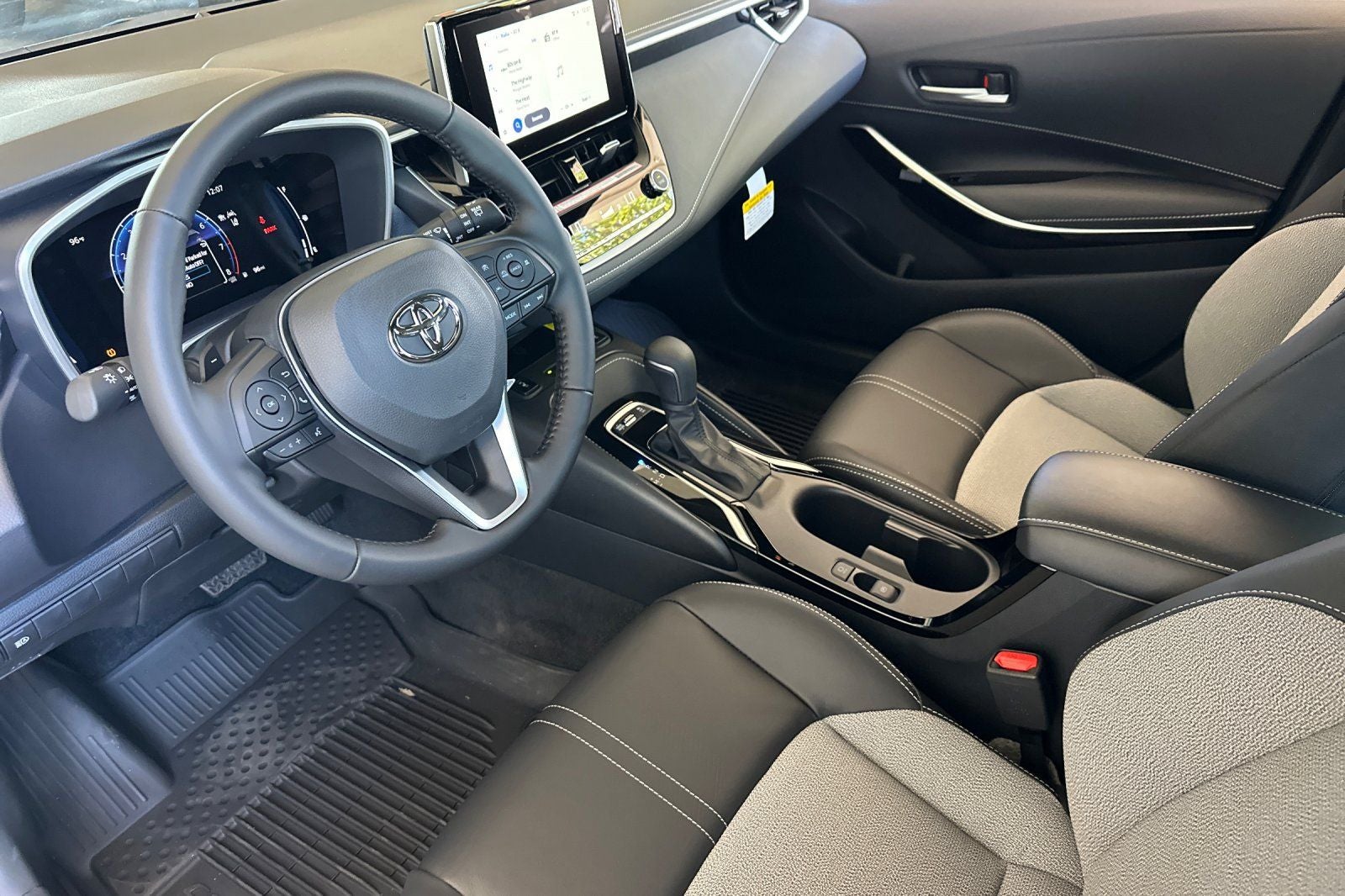 2026 Toyota Corolla Hatchback XSE