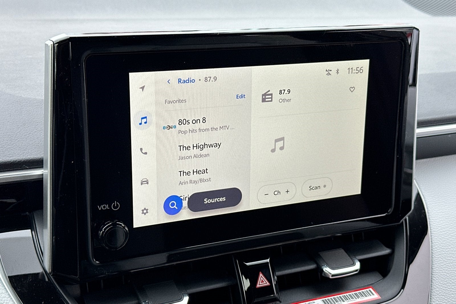 2026 Toyota Corolla Hatchback SE