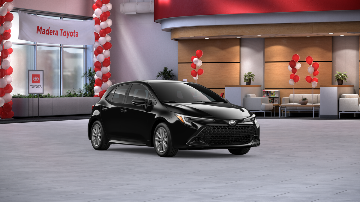 2026 Toyota Corolla Hatchback SE
