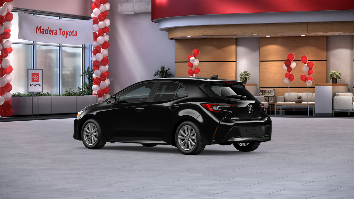 2026 Toyota Corolla Hatchback SE