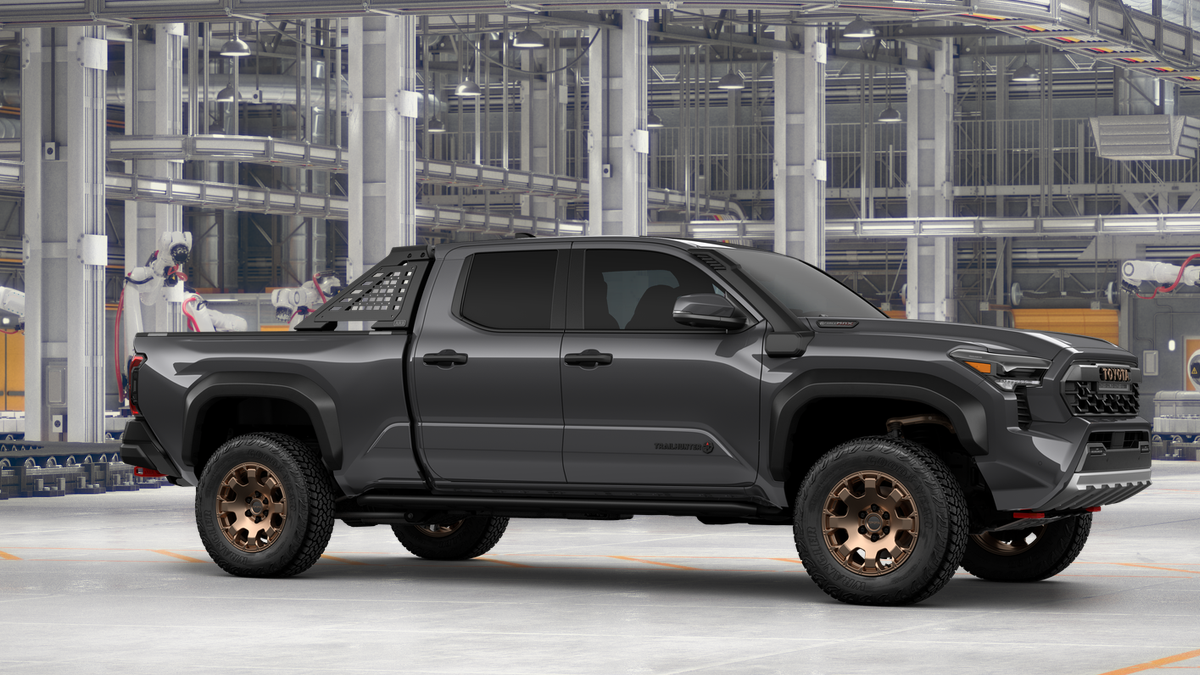 2026 Toyota Tacoma i-FORCE MAX Trailhunter