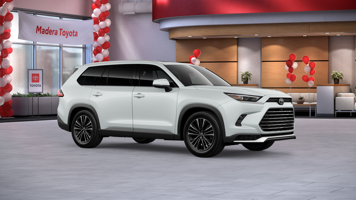 2026 Toyota Grand Highlander Hybrid Hybrid MAX Platinum
