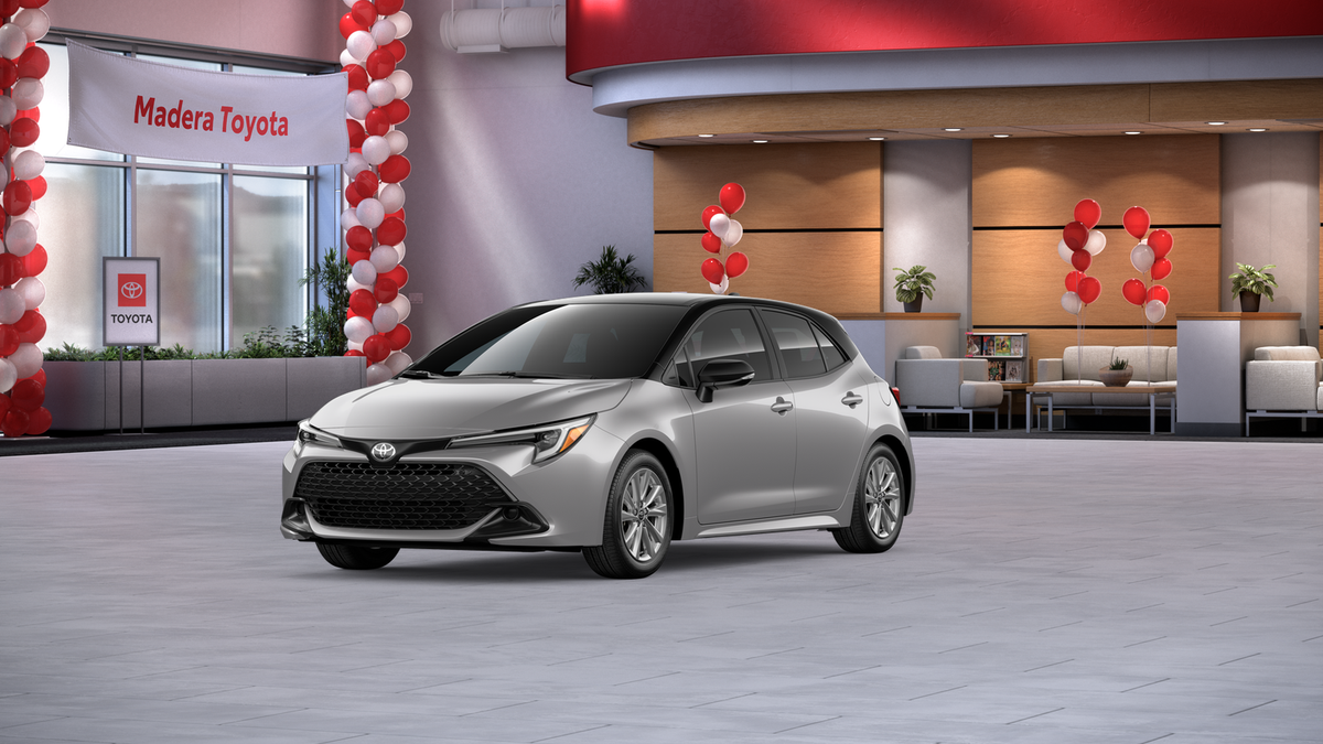 2026 Toyota Corolla Hatchback SE