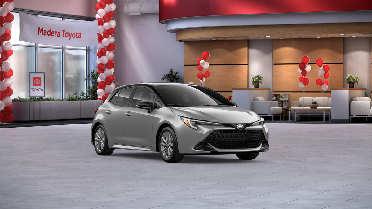 2026 Toyota Corolla Hatchback SE