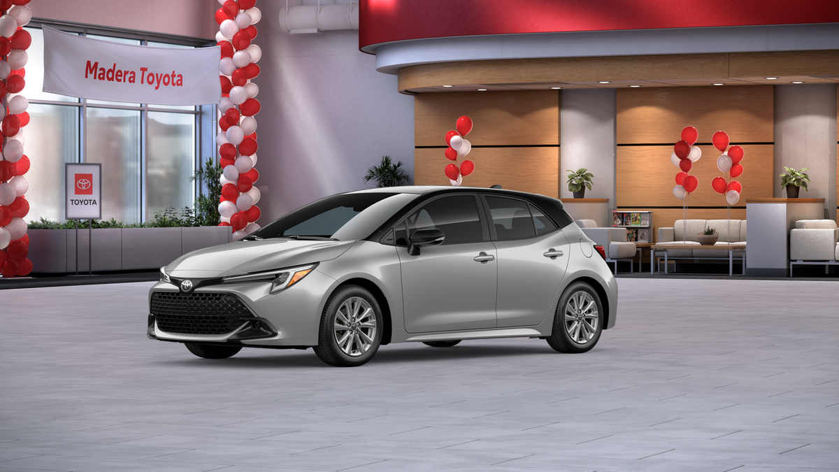 2026 Toyota Corolla Hatchback SE