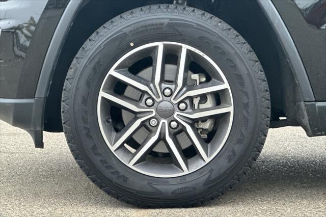 2020 Jeep Grand Cherokee Base