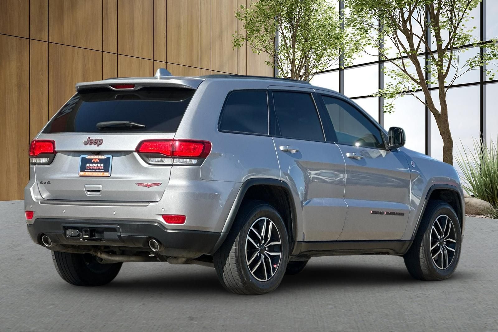 2020 Jeep Grand Cherokee Trailhawk
