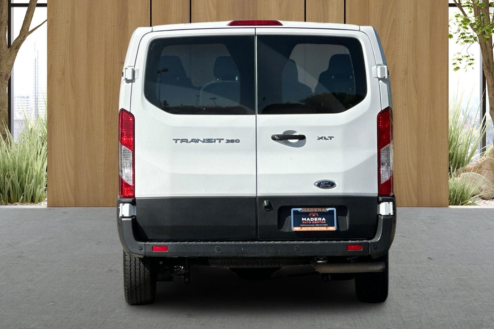 2022 Ford Transit-350 XLT