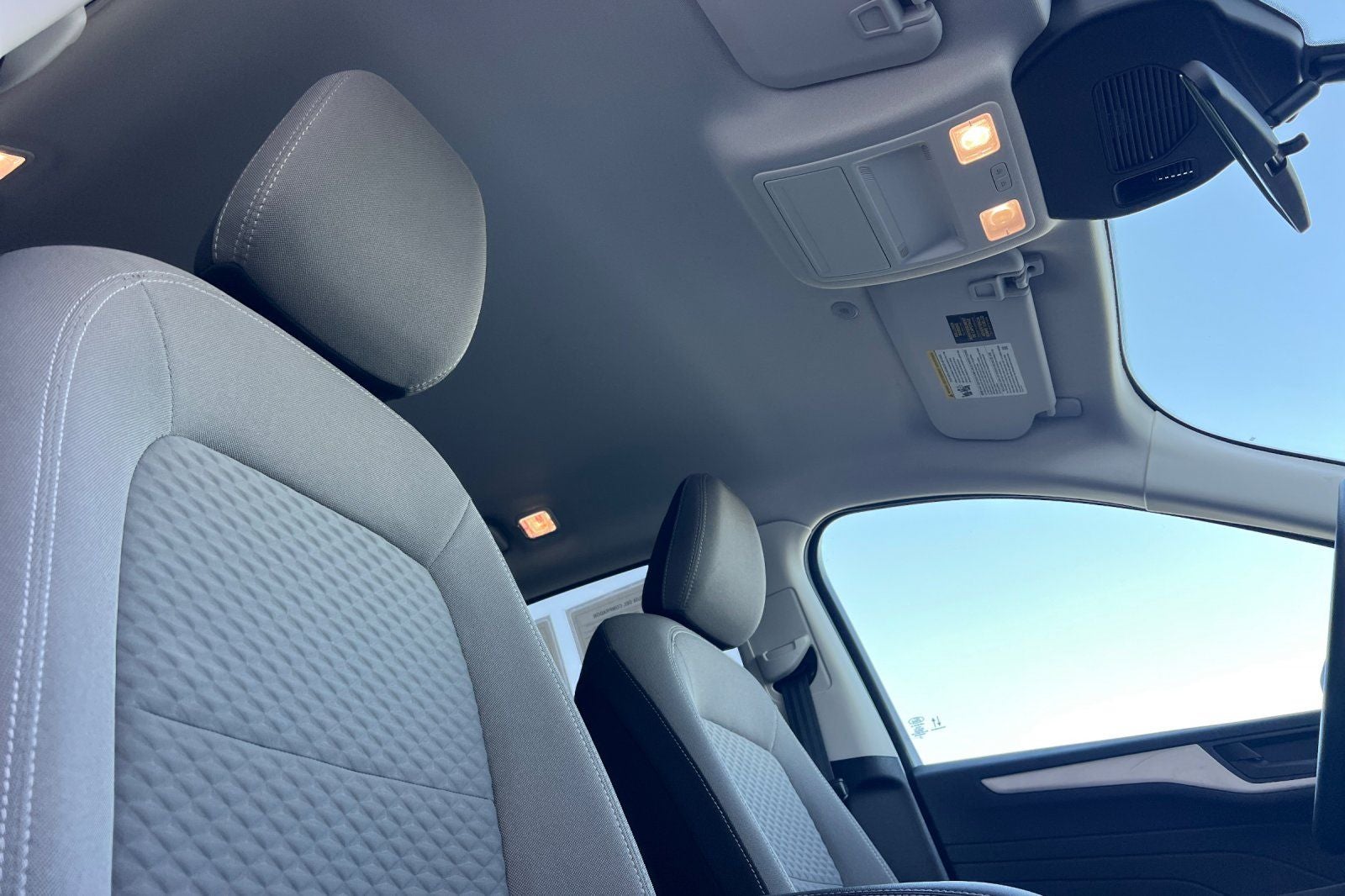 2022 Ford Escape Hybrid SE