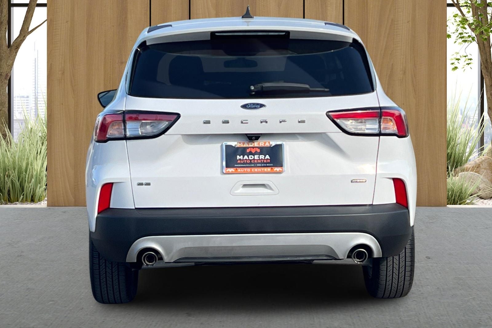 2022 Ford Escape Hybrid SE