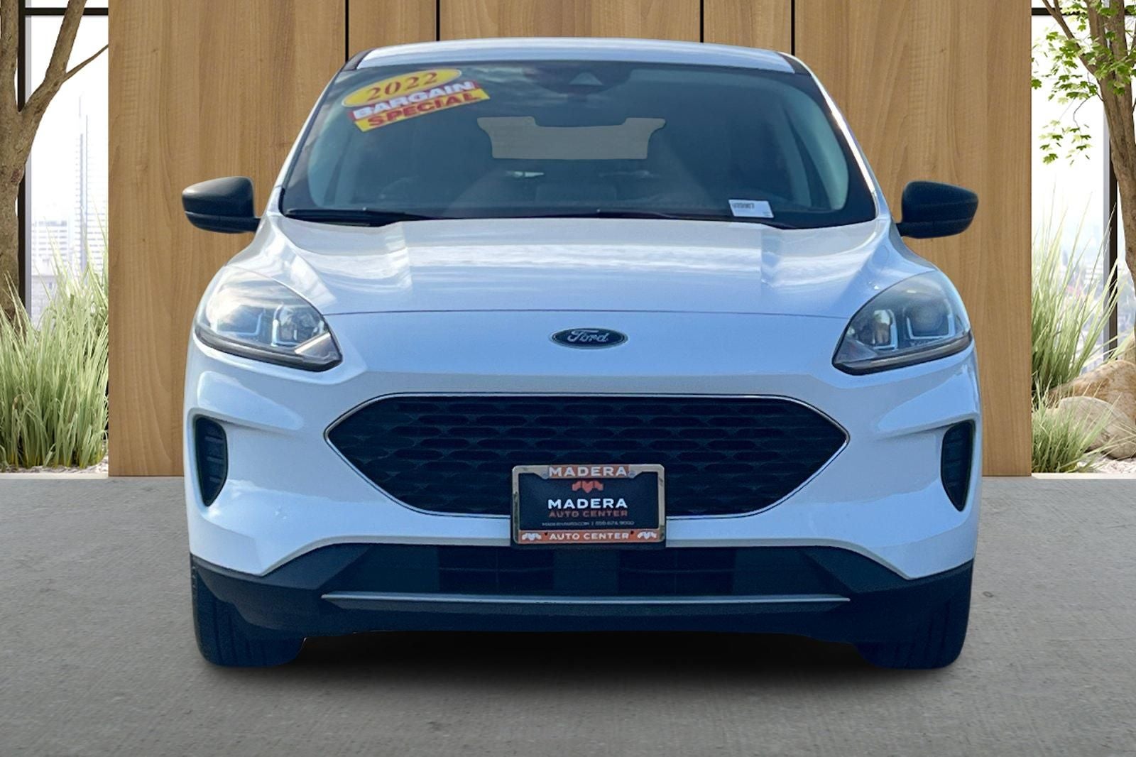 2022 Ford Escape Hybrid SE