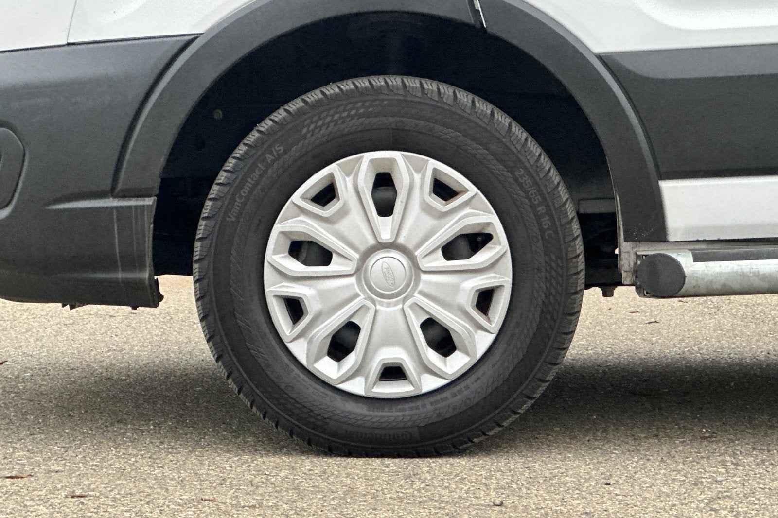 2023 Ford Transit-250 Base