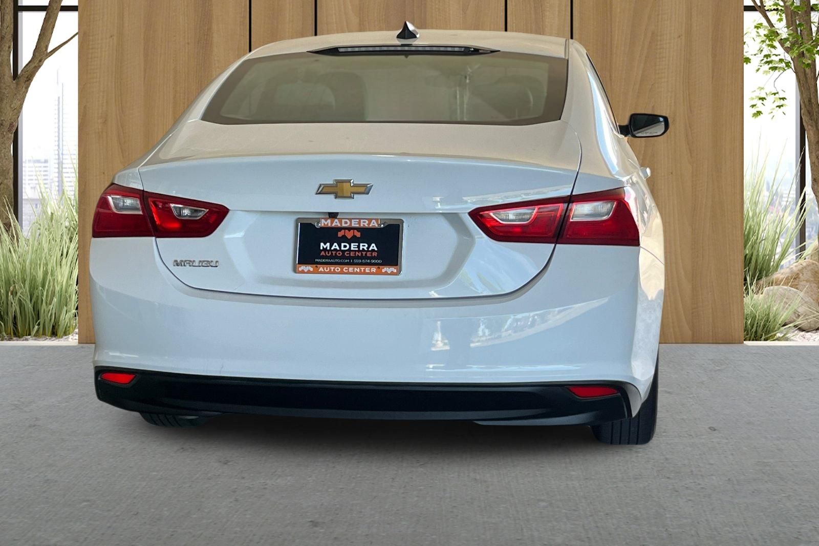 2022 Chevrolet Malibu LS 1LS