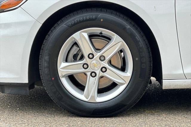 2022 Chevrolet Malibu LS 1LS