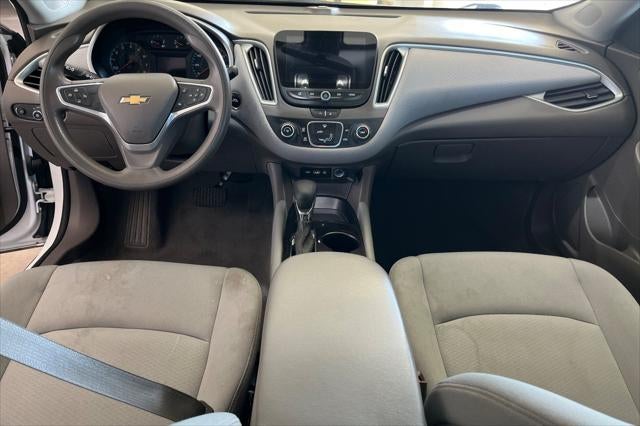 2022 Chevrolet Malibu LS 1LS