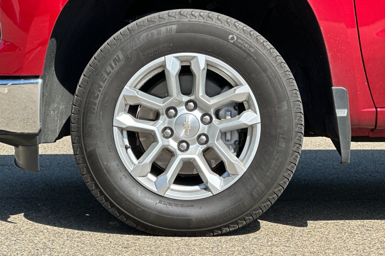 2024 Chevrolet Silverado 1500 LT LT1