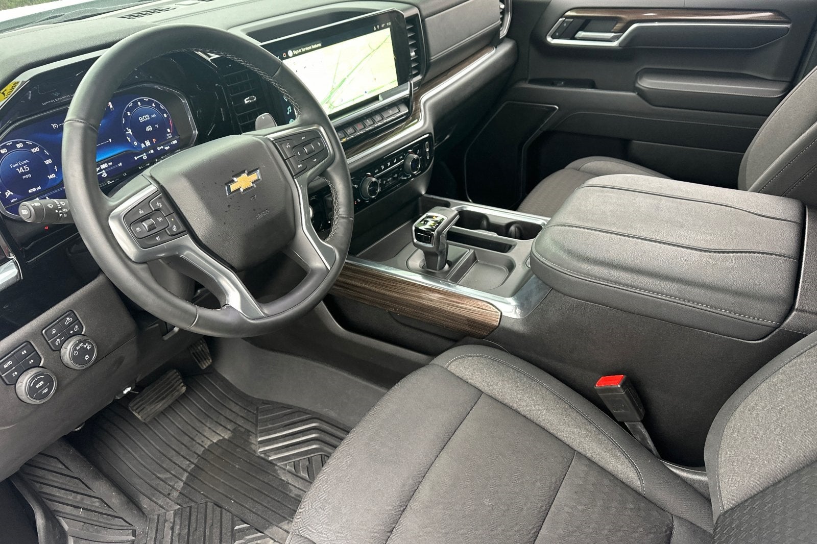 2025 Chevrolet Silverado 1500 LT LT1