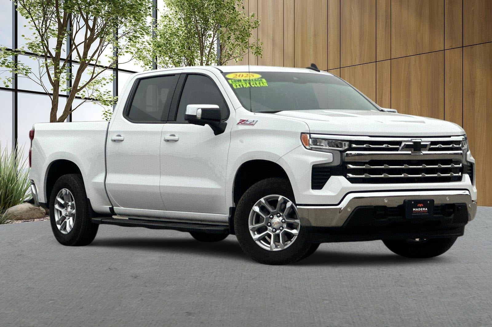 2025 Chevrolet Silverado 1500 LT LT1