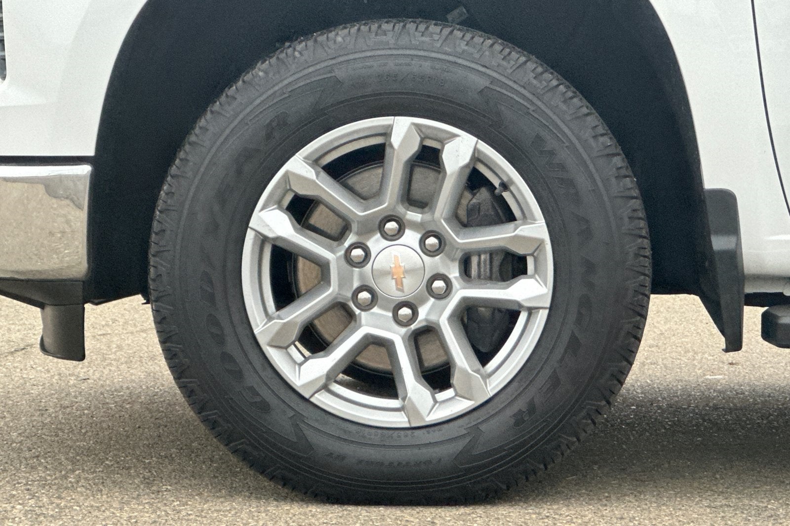 2025 Chevrolet Silverado 1500 LT LT1