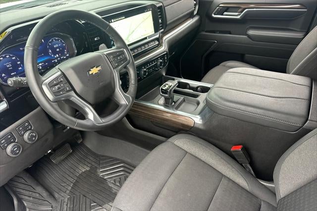 2025 Chevrolet Silverado 1500 LT LT1