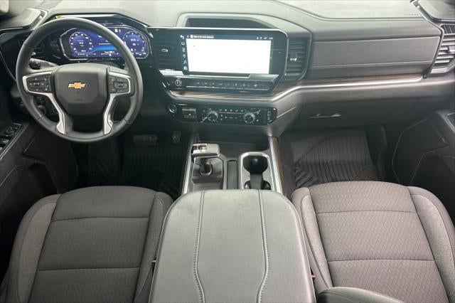 2025 Chevrolet Silverado 1500 LT LT1