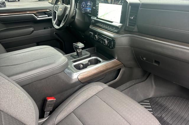 2025 Chevrolet Silverado 1500 LT LT1