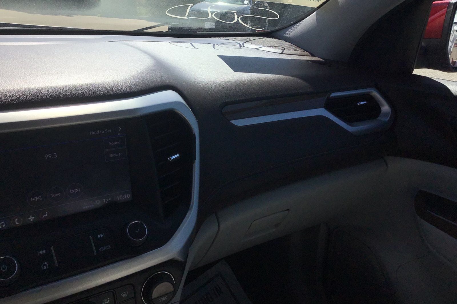 2022 GMC Acadia SLE