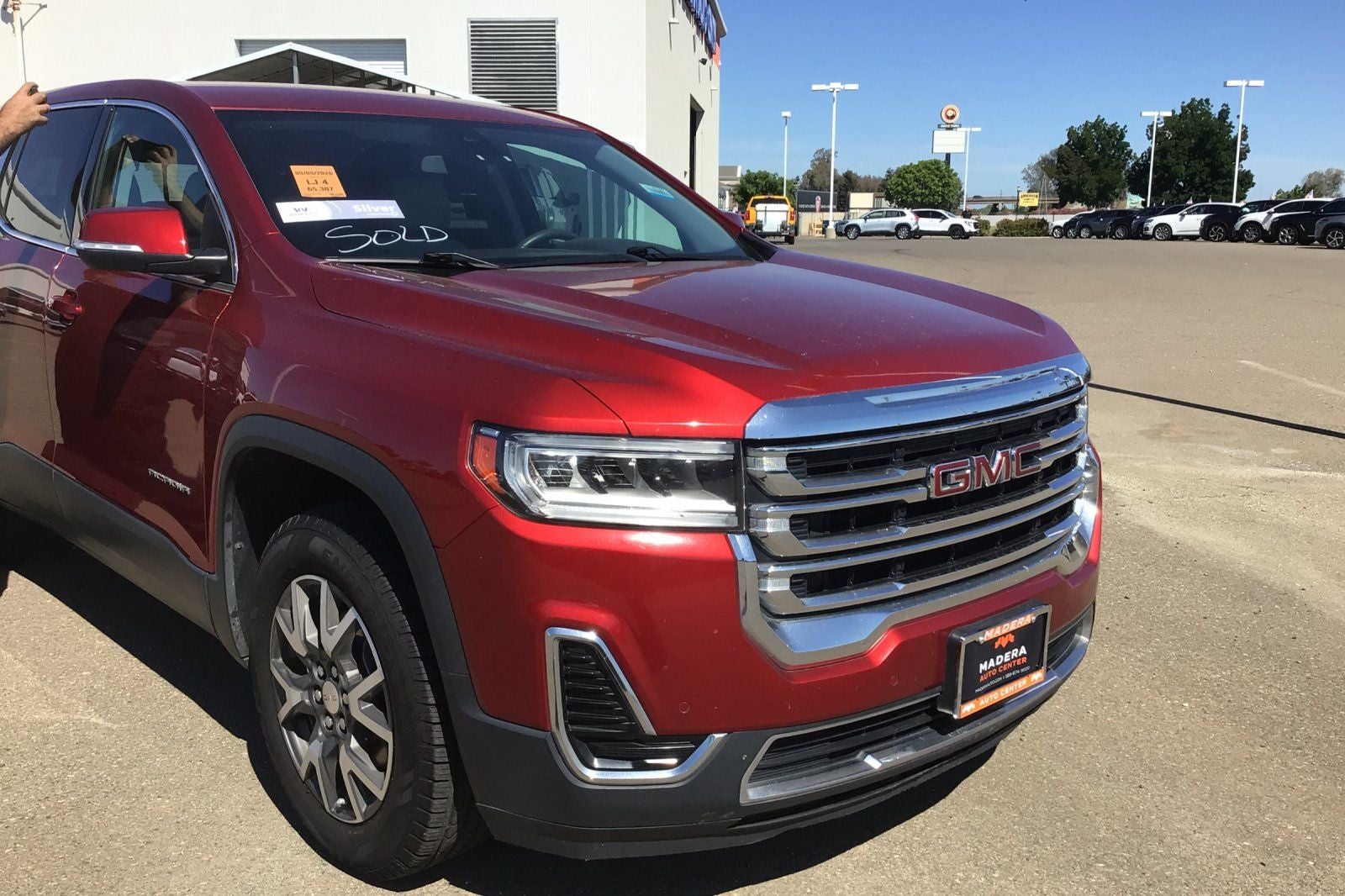2022 GMC Acadia SLE