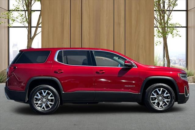 2022 GMC Acadia SLE