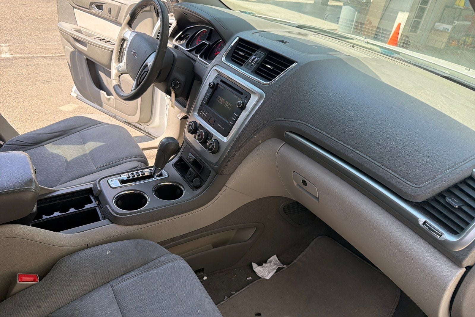 2016 GMC Acadia SLE-1