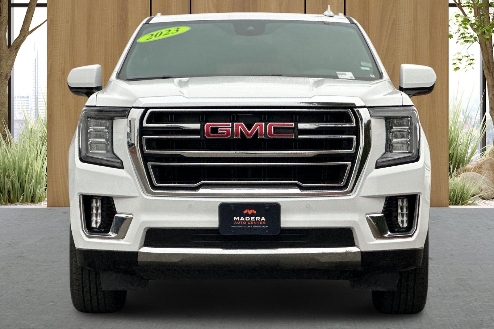 2023 GMC Yukon SLT