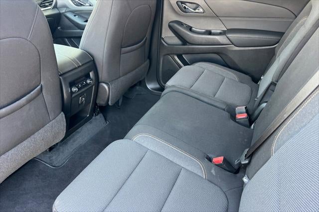 2021 Chevrolet Traverse LS