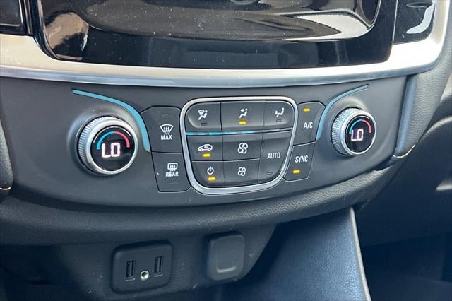 2021 Chevrolet Traverse LS
