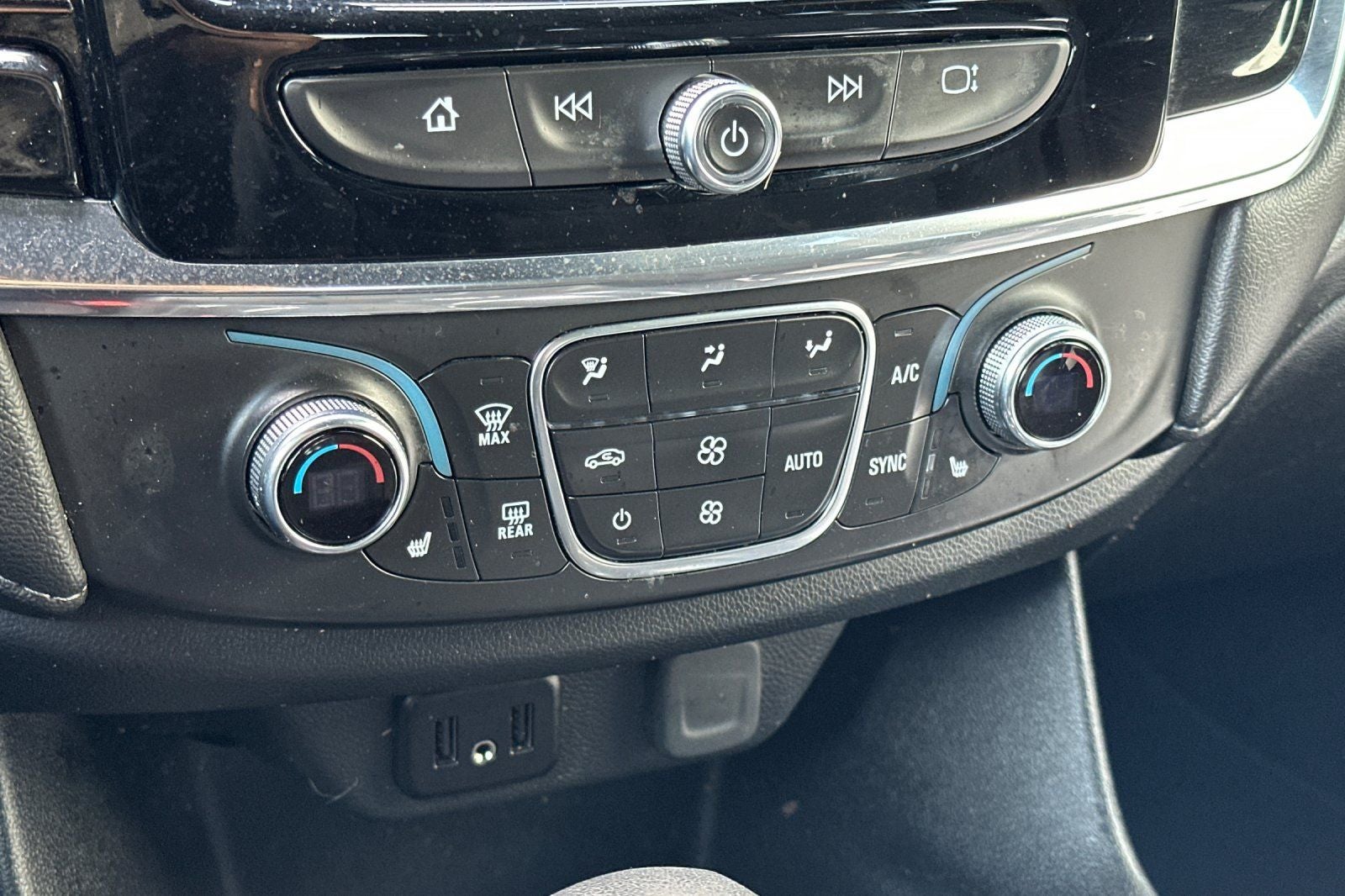 2023 Chevrolet Traverse LT 1LT