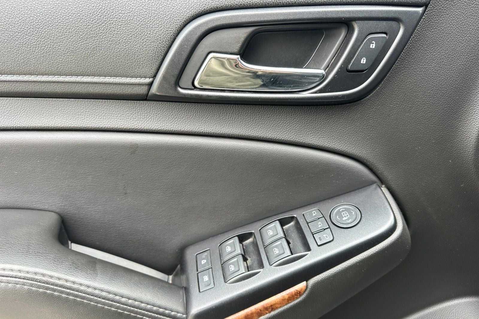 2018 Chevrolet Suburban Premier