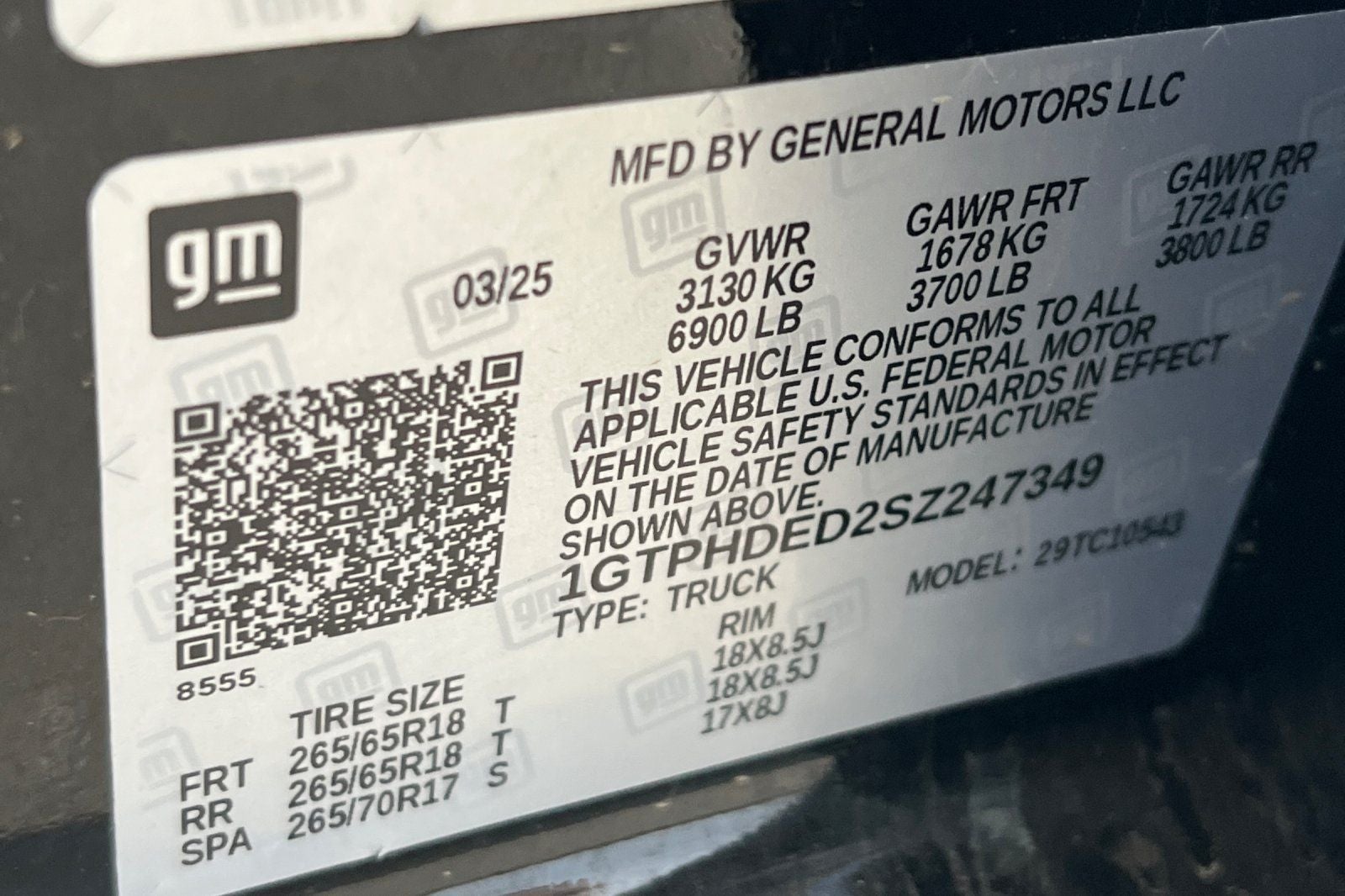 2025 GMC Sierra 1500 SLT