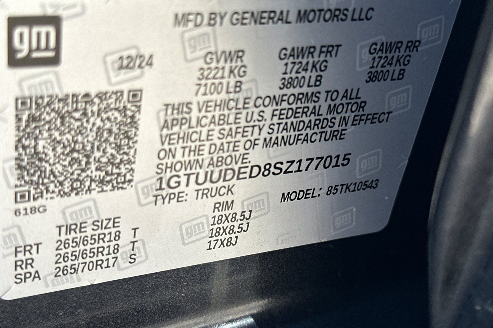 2025 GMC Sierra 1500 SLT