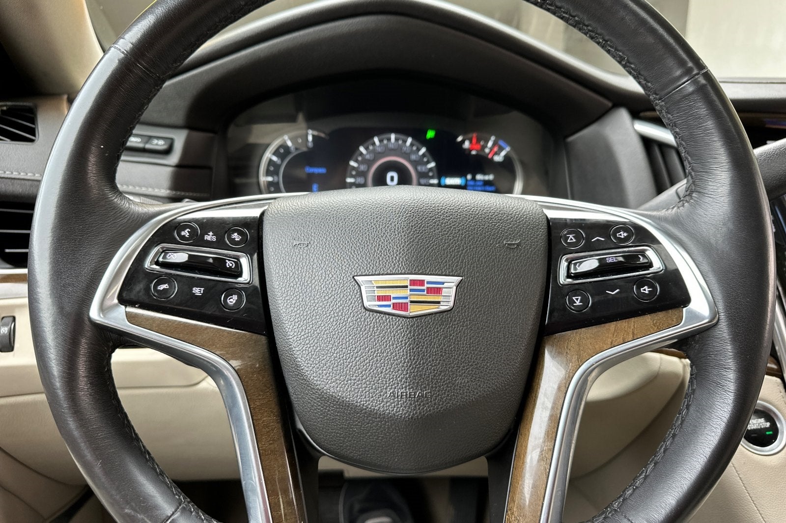 2020 Cadillac Escalade Luxury